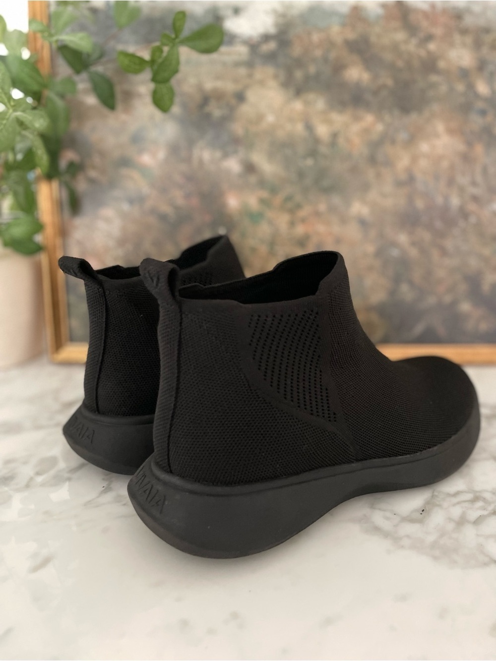 Vivaia Urban Boots Black Womens 10.5 (42) Water Repellent Travel - Picture 3 of 8
